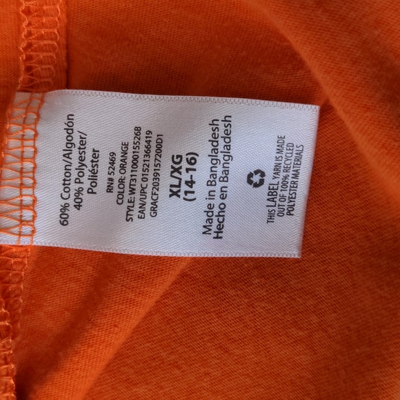 #16 ๐ 5 For $25 ๐ Two Girls Shirts - Picture 4 of 9